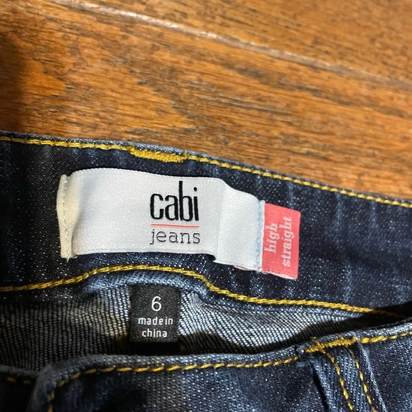 Cabi High Straight Jeans #3561 - EUC - Size 6 - Picture 4 of 7